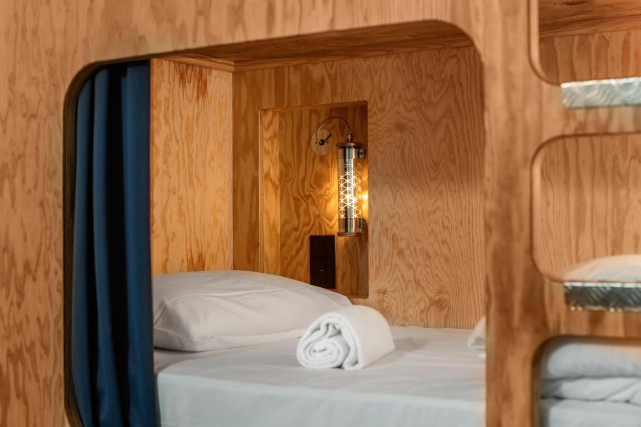 Eklo Centre Gare Hotel *